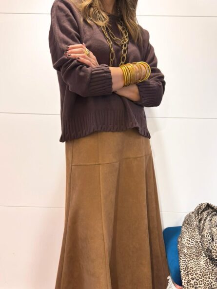 Falda antelina midi caramelo - Imagen 2