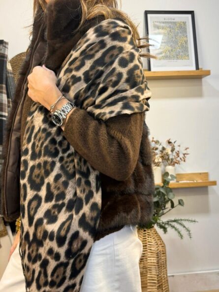 Bufanda fina animal print
