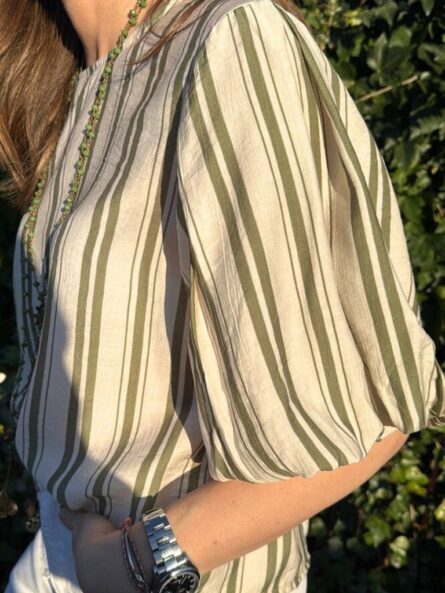 Blusa Line verde - Imagen 2