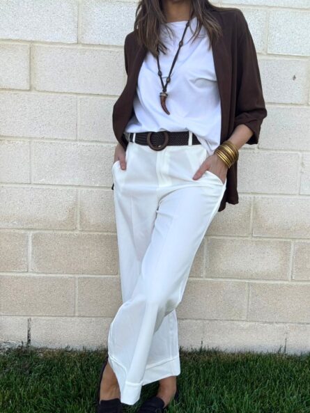 Pantalón cropped . - Imagen 5