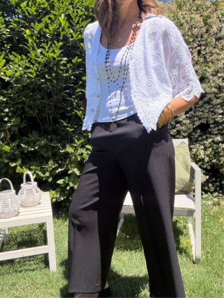 Chaqueta crochet botones. - Imagen 2